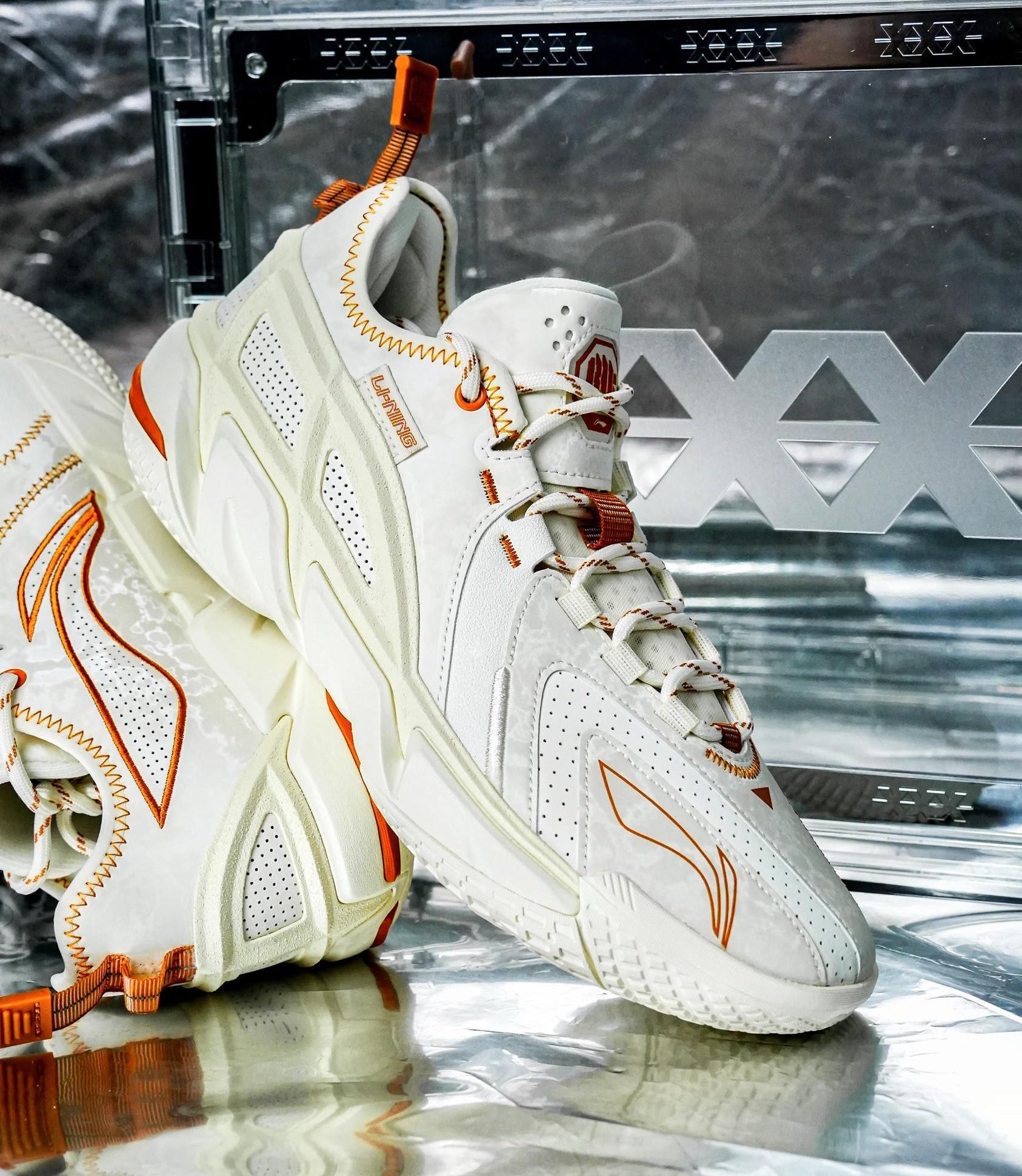 早知道反伍4.5这么帅就不买4了…